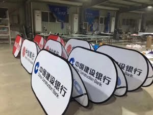 softline a frame soccer field signs modstar a-frame sideline aps britten sideline signatures pop up soccer banner pop up oval banner stadium banners